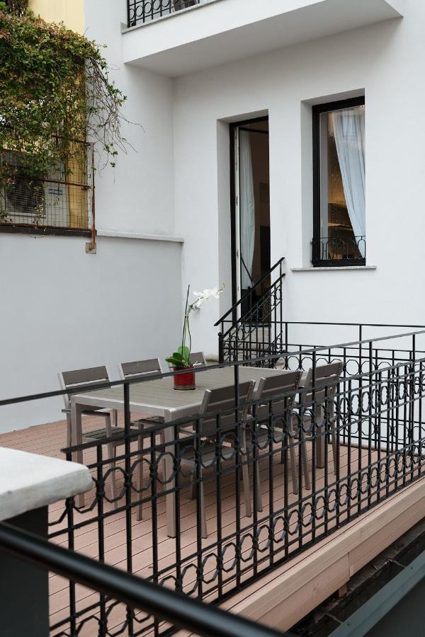 Aria Boutique Apartments Farneti Milano Exteriör bild