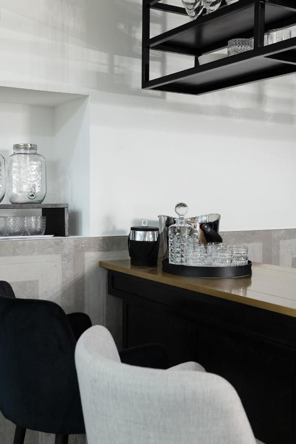 Aria Boutique Apartments Farneti Milano Exteriör bild